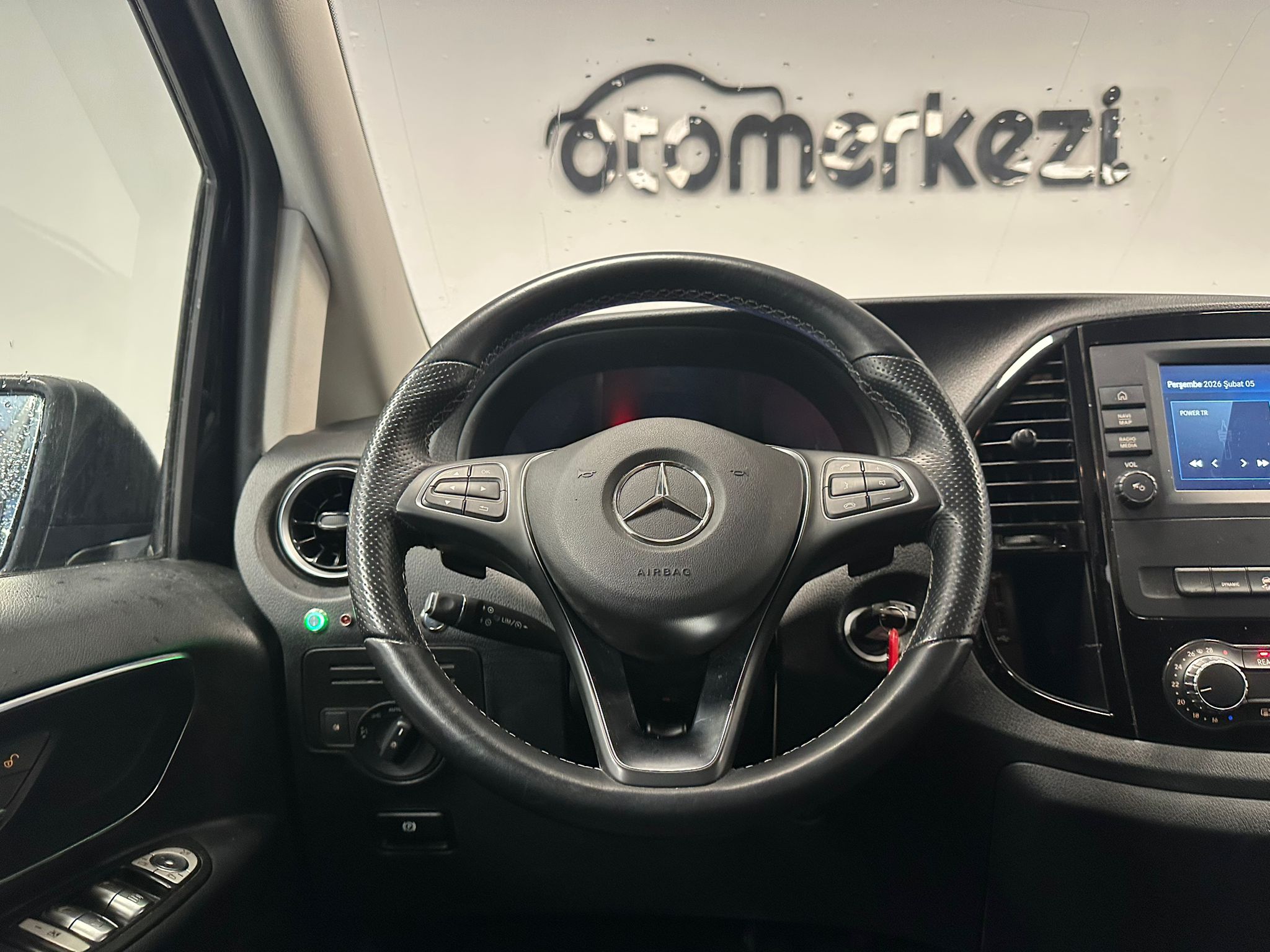 MERCEDES VITO 12